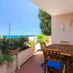 Relaxing Place With Wonderful View...Calme Avec Vue Magnifique Sur La Baie Des Anges, Mais En Campagne A 12 Minutes De La Promenade Des Anglais